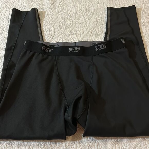 Old Navy Large black Base-layer Athletic set. Large - Picture 3 of 6